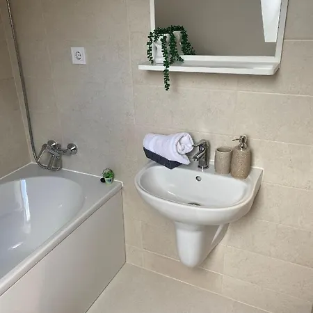 Kron House 아파트