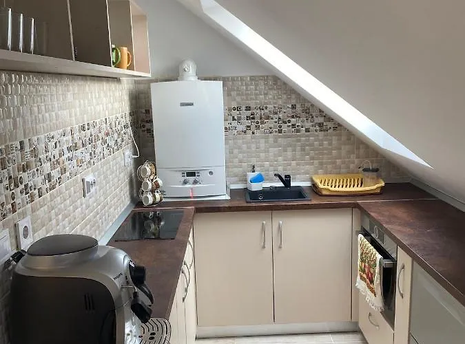 Kron House Апартаменты Брашов