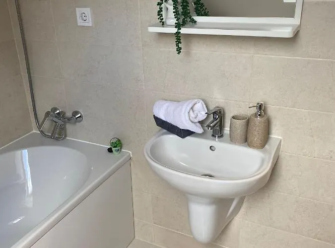 Kron House Апартаменти